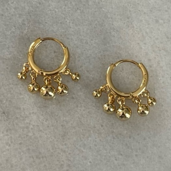 Modest Lu Jewelry - Gold Ball Round Fringe Huggie Hoop Earrings 

Brand New